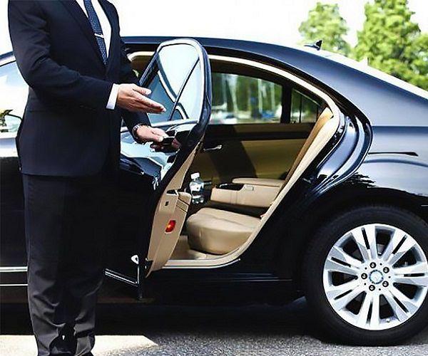 Những Điều Cần Biết Khi Thuê Xe: Hướng Dẫn Chi Tiết Cho Anh Em