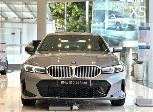 BMW 330i xDrive M Sport 2024