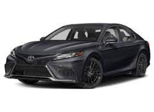 Toyota Camry XLE Hybrid 2024
