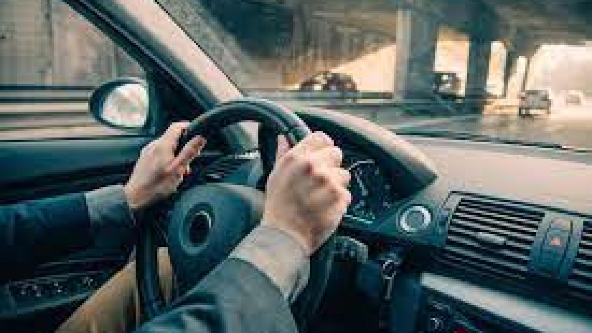 Kinh Nghiệm Lái Xe An Toàn: Bí Kíp Cho Anh Em Làm Chủ Tay Lái